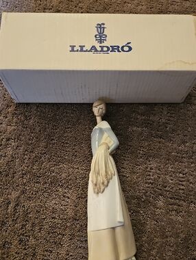 Lladró Porcelain Figurine Woman in Soft Blue and Cream